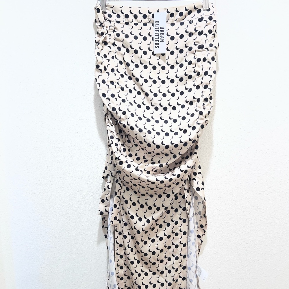 Urban Outfitters Black and Cream Skirt